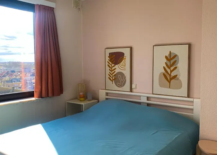 Апартаменти Hydro Seafront With View And Free Parking Остенде