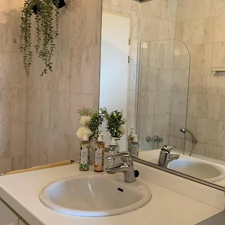 Hydro Seafront With View And Free Parking Apartman *